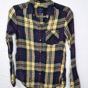 American Eagle Long Sleeve Plaid Button Up Top XS